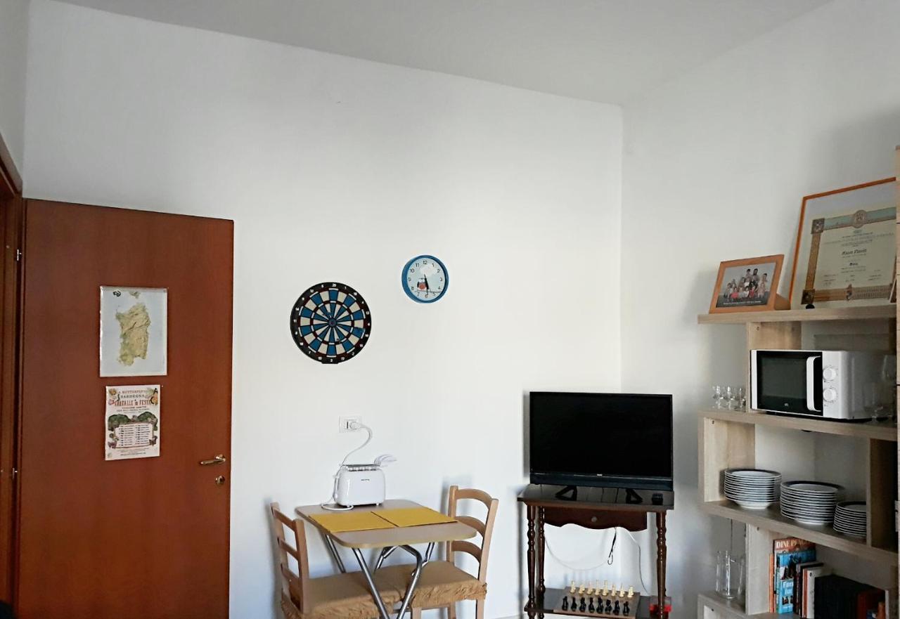 B&B Il Cortile Del Sole Олмедо Екстериор снимка