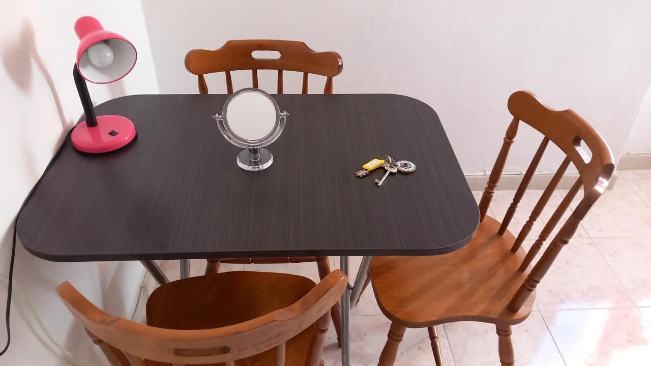 B&B Il Cortile Del Sole Олмедо Екстериор снимка